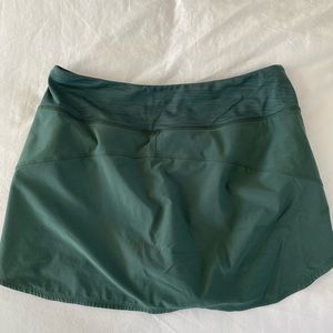 Outdoor Voices Hudson 4” Skirt